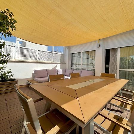 Luxury Duplex 200 M2 Terrace Parking StayinСевиля Екстериор снимка