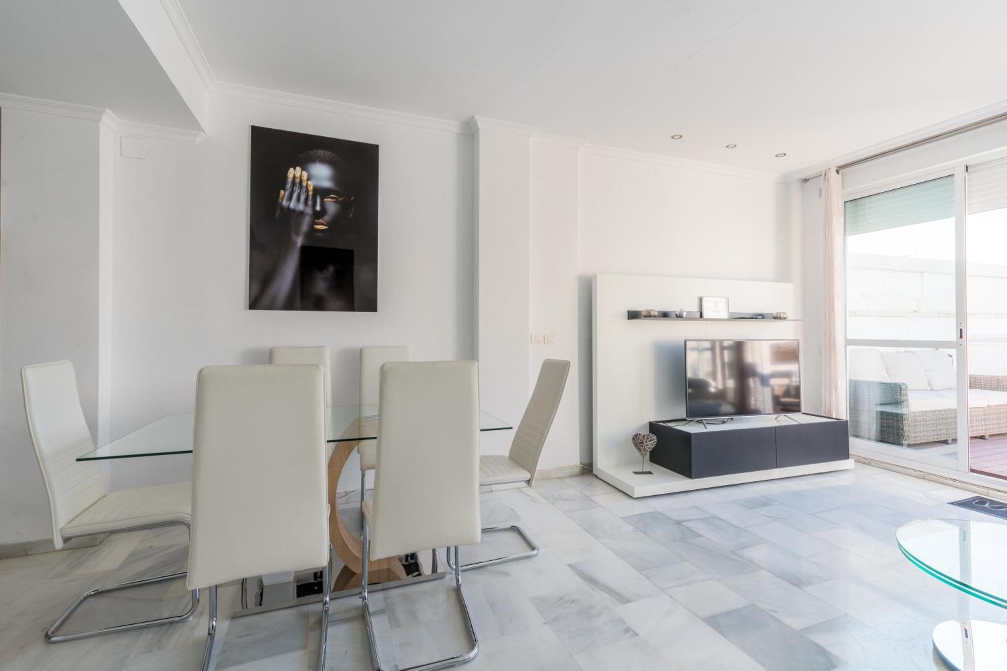 Luxury Duplex 200 M2 Terrace Parking StayinСевиля Екстериор снимка
